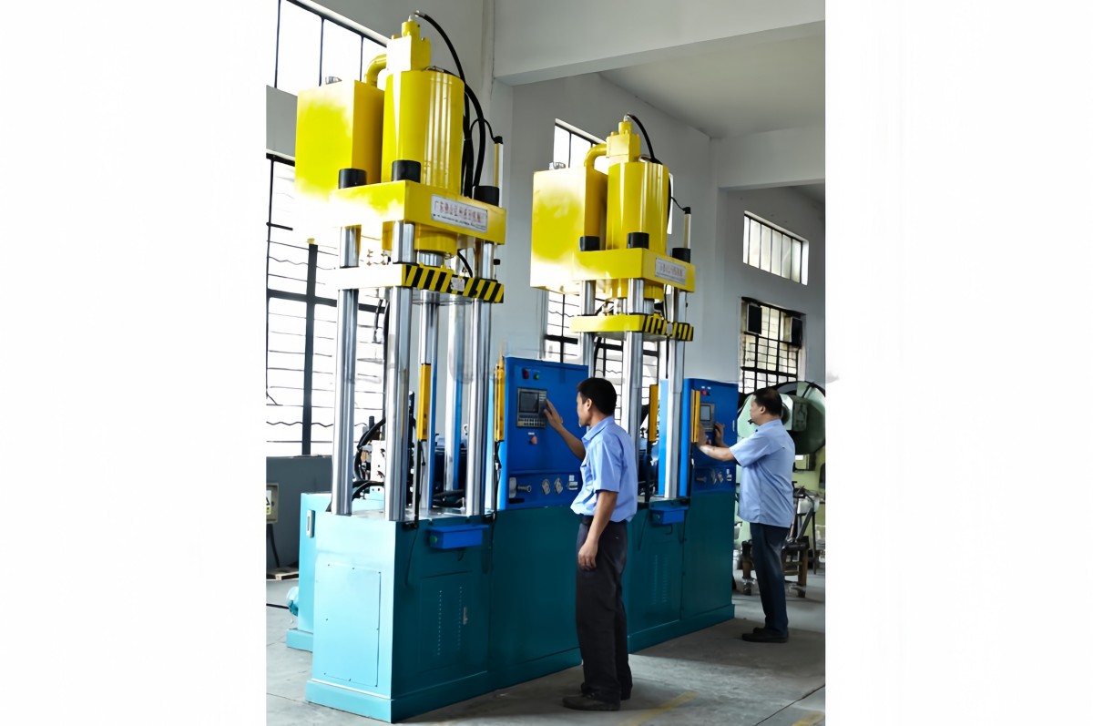 Cold Extrusion Equipment