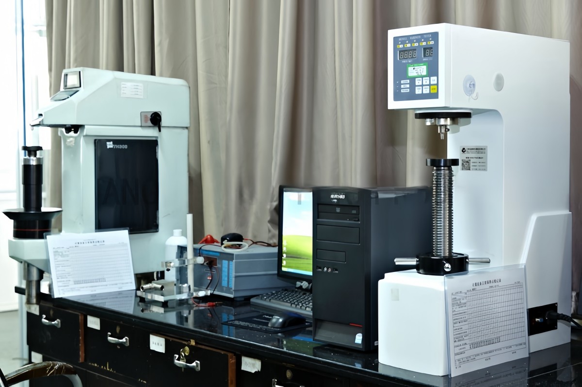 Test (2)